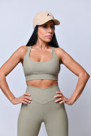 טופ כתפיות גב